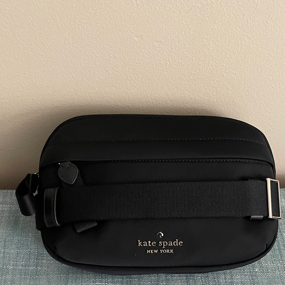 NWT-kate spade Black Crossbody Belt Bag - Picture 2 of 7